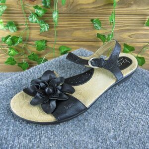 Born Black and Cream Women's Sandals